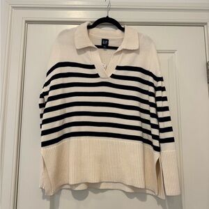 NWT Gap 24/7 Split-Hem Polo Sweater